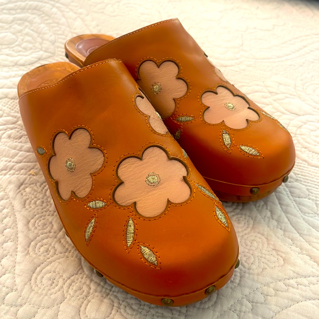 Penelope Chilvers Brand New Clogs Size 41